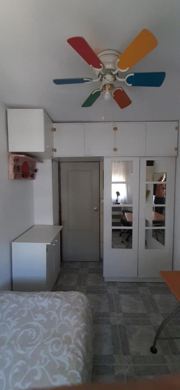 Habitaciones Green Door B&B Camas Exterior foto