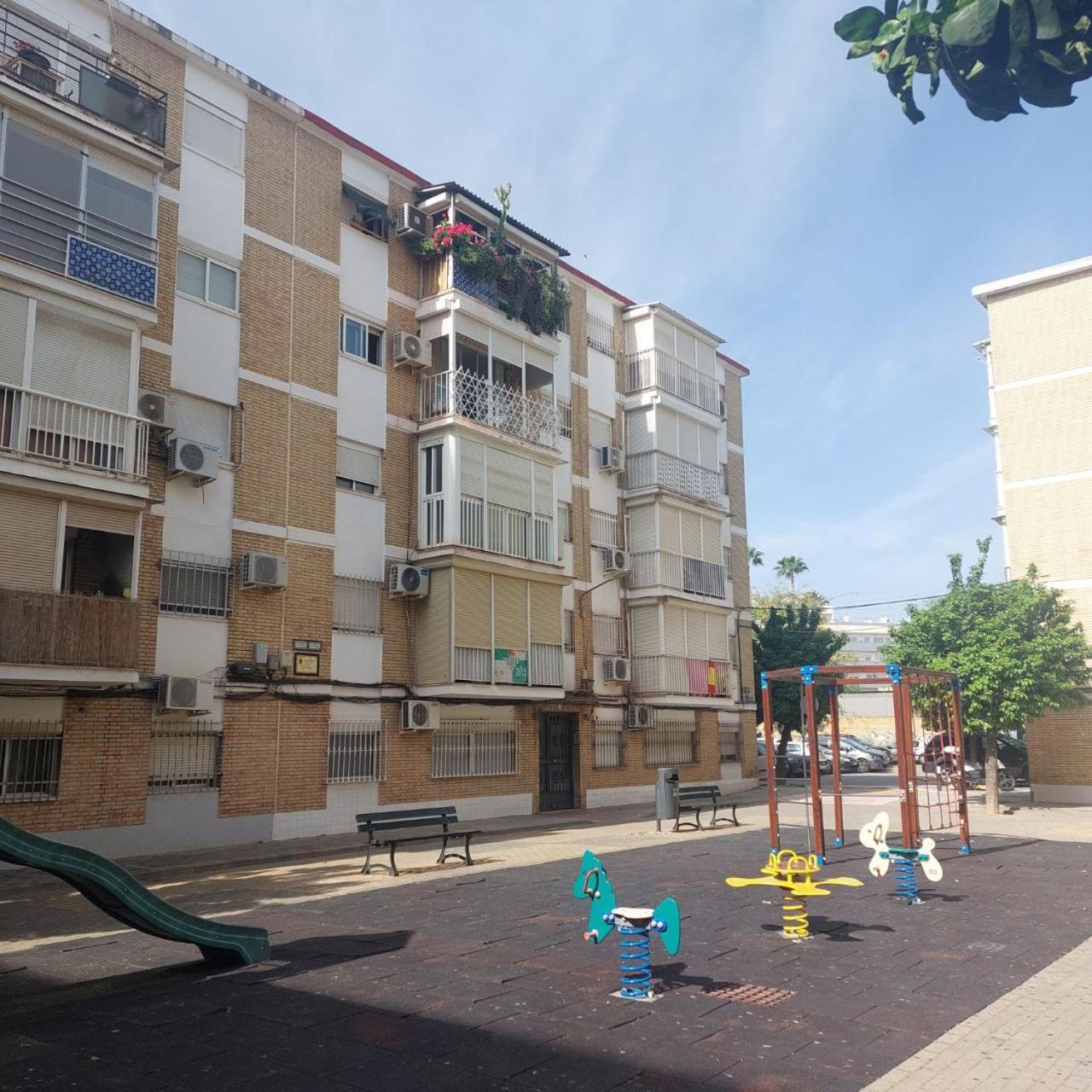 Habitaciones Green Door B&B Camas Exterior foto